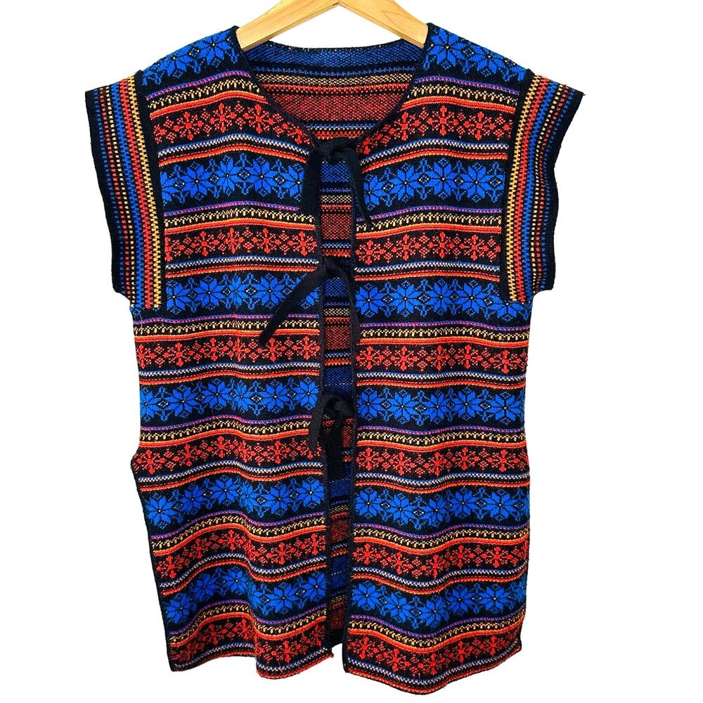 Vintage Union Made USA 70s Tie Front Nordic Short Sleeve Cardigan Sweater
